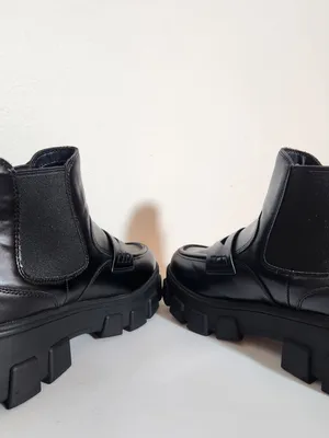 Circus by Sam Edelman Black Chelsea Loafer Platform Lug Sole Boots Size 9 thumbnail 6