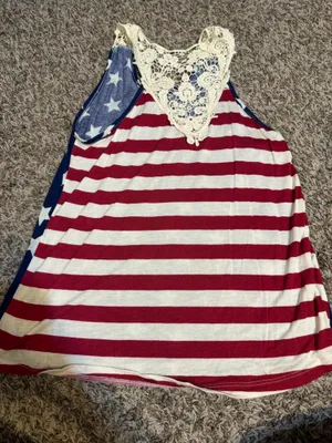 Women’s rue 21 patriotic 4th of July Stars and Stripes tank top. Size large thumbnail 2