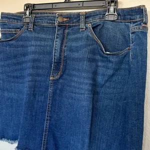 Universal‎ Thread Jean Skirt Size 33/16 thumbnail 4