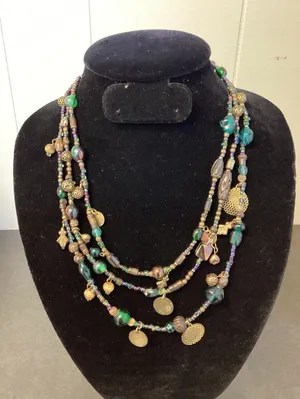 VJ vintage 3-Strand Beaded Necklace. SKU 695 thumbnail 1