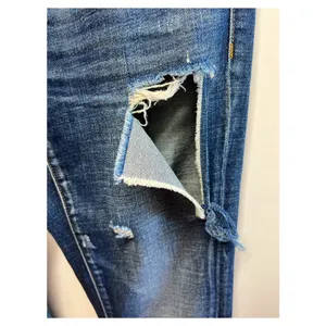 BLANK NYC Flare Jeans thumbnail 7