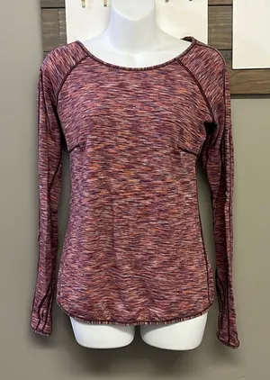 Lululemon Athletica Heather Purple Scoop Neck Long Sleeve Thumb Hole Top- Sz 10 thumbnail 1