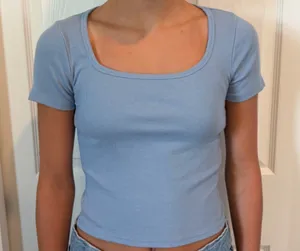 Hollister baby tee blue thumbnail 1