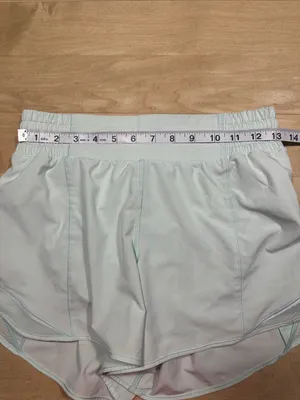 Lululemon Hotty Hot High Rise Lined Shorts Sz 6 thumbnail 7