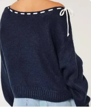 Hollister Sweater thumbnail 3