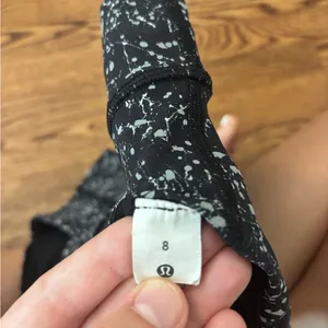 Lululemon Black and White Patterned Sports Bra (Reflective) thumbnail 3