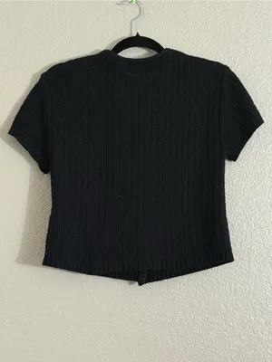 H&M Small Black Short Sleeve Knit Cardigan Gold Buttons Cropped Preppy Chic Top thumbnail 9