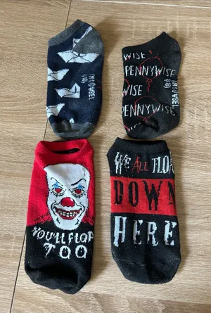 Warner Bros. Pennywise Low-Cut mix and match Socks thumbnail 1