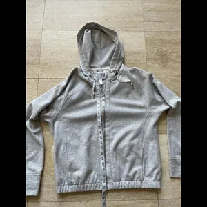 Victorias Secret Sport Hoodie Women Large‎ Gray Athletic Drawstring Thumb Hole thumbnail 4