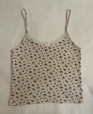 Brandy Melville thumbnail 1