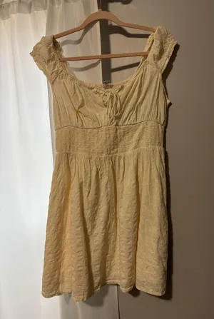 Old Navy Gap White Sundress thumbnail 1