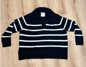 Aerie‎ Striped Polo Sweater Womens M Oversized Black White Knit V-Neck Pullover thumbnail 1