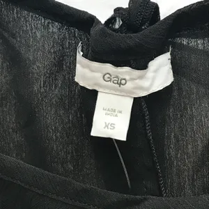 NWT XS Tank Top Blouse Black Women’s Bow Sequins Shirt thumbnail 6