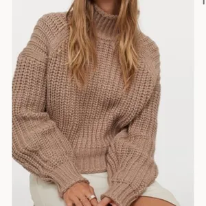 H&M Chunky Knit Turtleneck Boxy Sweater thumbnail 2