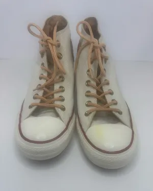Converse All Stars High Top Sneakers Size 9 thumbnail 1