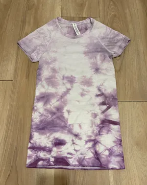 Lululemon Swiftly Tech Short Sleeve thumbnail 1