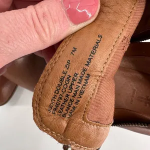 Frye Judith Zip Ankle Bootie Whiskey Cognac Brown‎ Size 7 Double zipper boot thumbnail 8