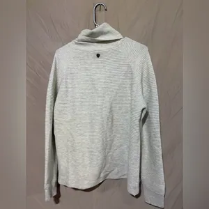 Kuhl sweater thumbnail 2