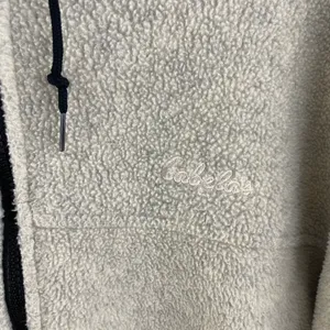 CABELA’S Vintage 90s Womens Beige Hooded Zip Up Canada Polartec Fleece Jacket thumbnail 5