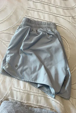 Lululemon Hotty Hot Shorts 4” thumbnail 2