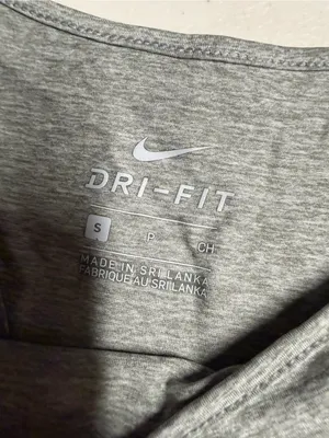 Nike Women’s Grey Athletic Tank Top with Swoosh Size Small EUC thumbnail 3