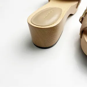 ANN TAYLOR Missy Leather Dominican Sand Chain Wooden Mule Clog Slides, Size 7 thumbnail 12