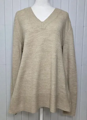 Banana Republic Beige V-Neck Sweater Size‎ M thumbnail 1