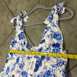 NWT Baltic Born Mariah Tank Florals Blue White Maxi Dress Sz M Wedding Beach thumbnail 12