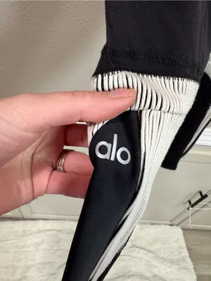 Alo Yoga Electric High Waist Leggings thumbnail 5
