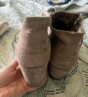 Toms Booties thumbnail 2
