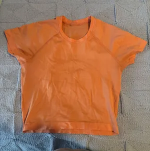 Shirt Lululemon thumbnail 1