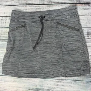 Athleta Athletic Skort Skirt Workout Grey Stripe Sm thumbnail 1