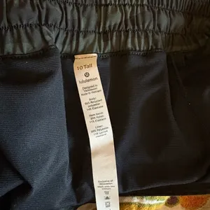 Lululemon Black Athletic Shorts Hottie Hot thumbnail 3