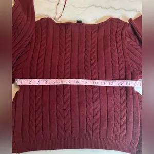 NWOT Windsor V-Neck Cable Knit Sweater -‎ Rich Burgundy thumbnail 7