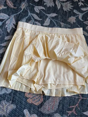 Butter Yellow Pleated Active Skort thumbnail 4
