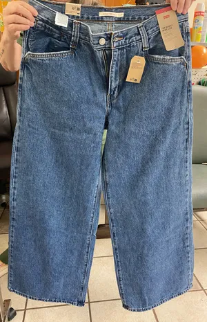 Levi’s Jeans wide leg thumbnail 1