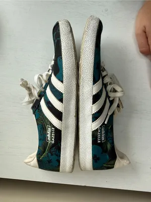 Women’s Adidas Gazelle OG Floral Print thumbnail 11