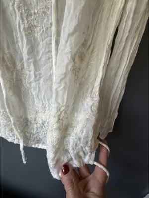 Gharani Strok White Embroidered Sheer Long Sleeve Blouse Size Small thumbnail 8