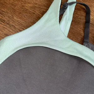 Nike sports bra thumbnail 2