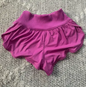 Free people shorts thumbnail 1