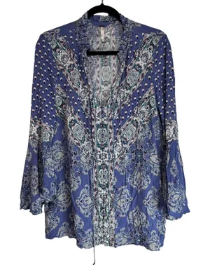 Free People Purple Paisley Bell Sleeve Blouse Ruffle Neck Button Front Top Med M thumbnail 1