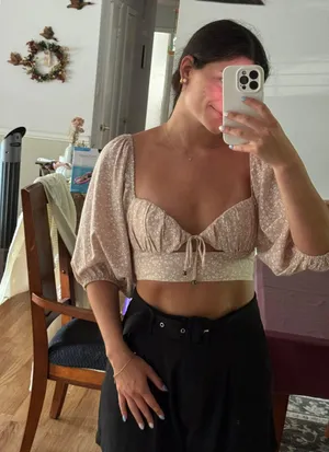 Petal + Pup Cropped Top S thumbnail 1