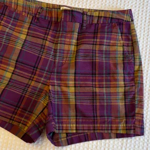 a new day Size 10 Purple Tan Plaid Women's Shorts thumbnail 4