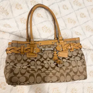 Coach Purse thumbnail 1