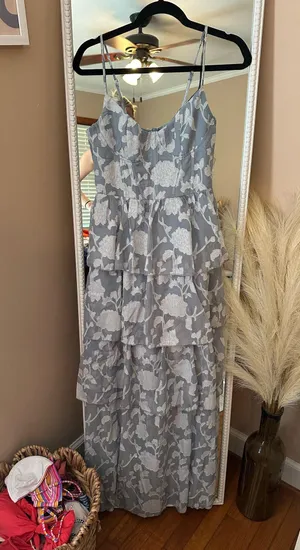 Showpo Dress thumbnail 1
