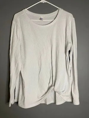 Amazon White Waffle Knit Top With Knot Detail Size 2XL thumbnail 1