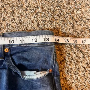 GAP‎ Womens Vintage Slim High Rise Distressed Ripped Jeans Size 28 Blue Denim thumbnail 3