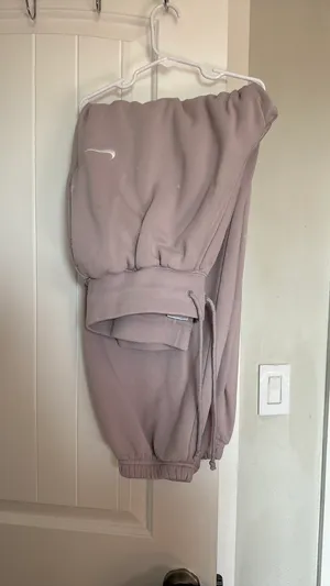 Nike Sweatpants thumbnail 4