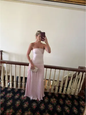 Park & Fifth Daphne Dress in Powder Pink thumbnail 2