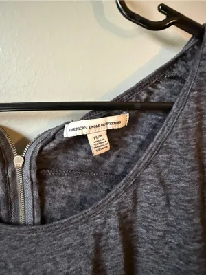 American Eagle Outfitters Charcoal Gray Scoop Neck Top Size Medium thumbnail 2